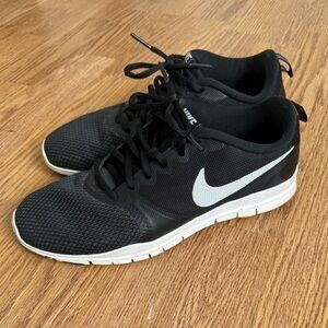 Nike Black and White Athletic Shoes